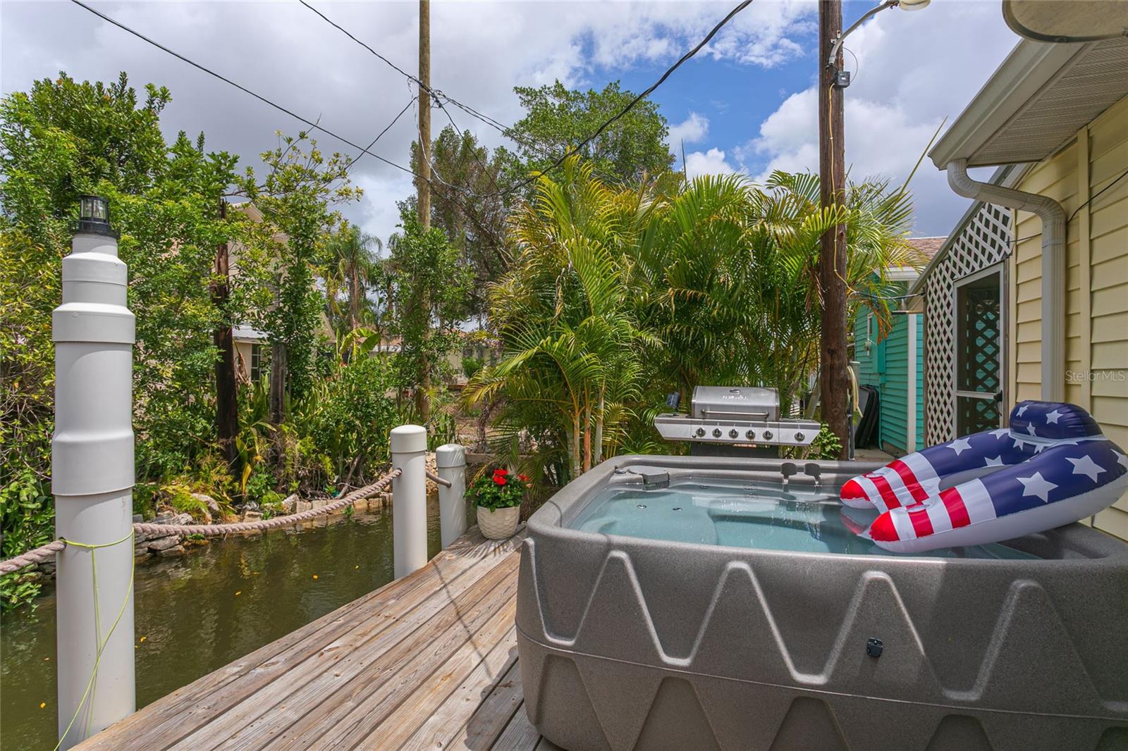 BRADEN CASTLE PARK - Residential