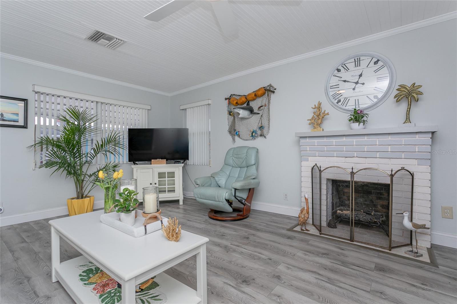 BRADEN CASTLE PARK - Residential