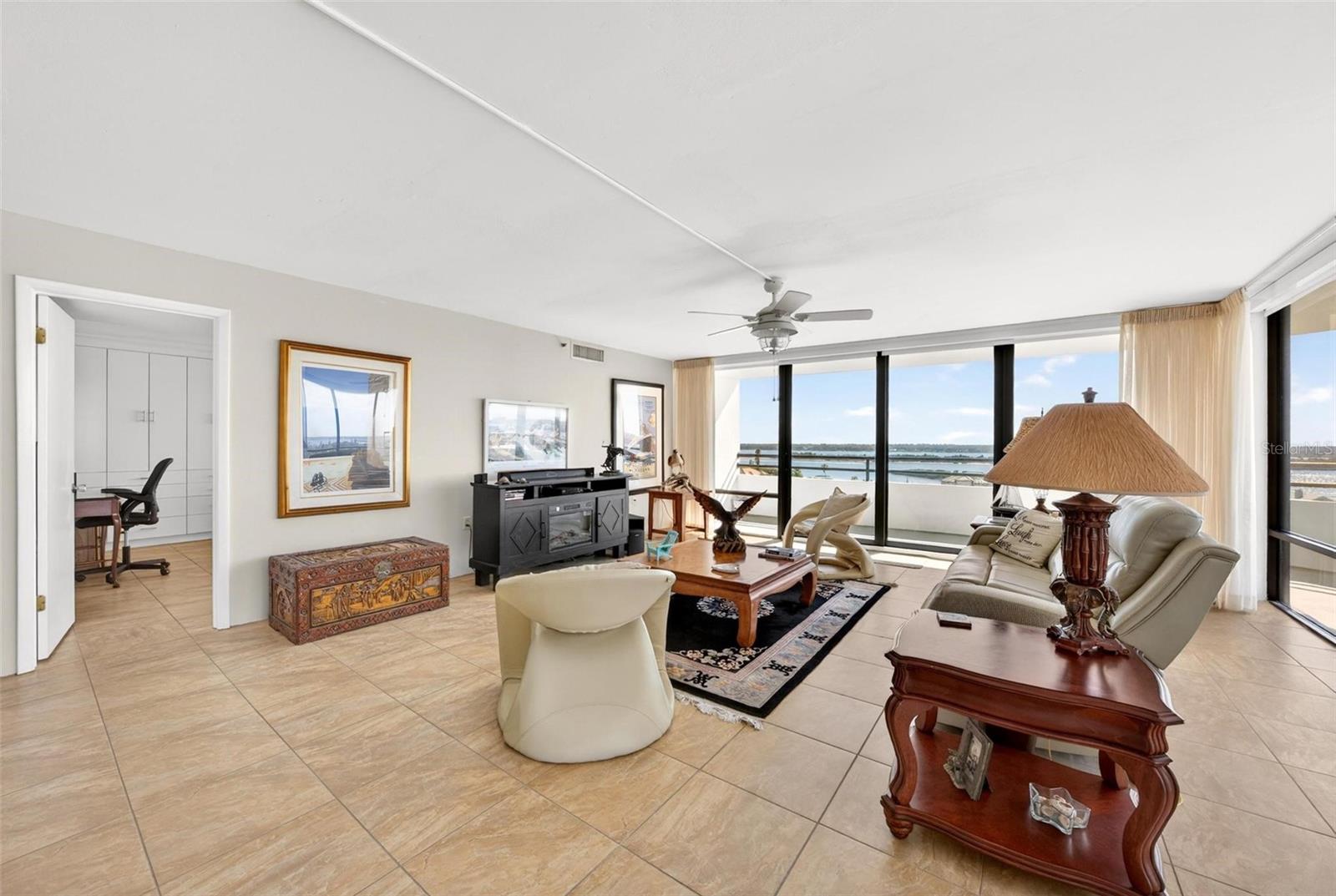 ROYAL ATLANTIC CONDO - Residential