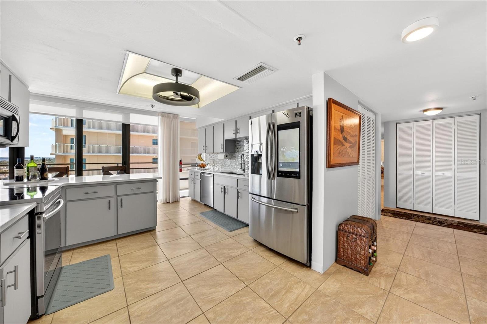 ROYAL ATLANTIC CONDO - Residential