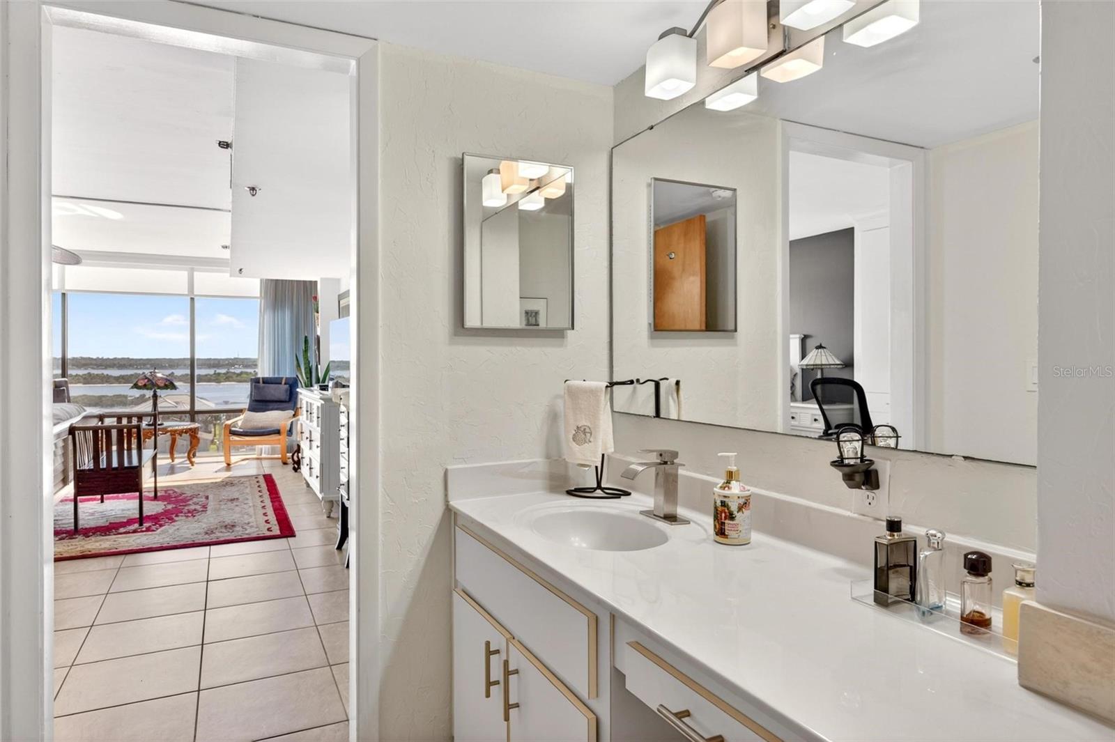 ROYAL ATLANTIC CONDO - Residential