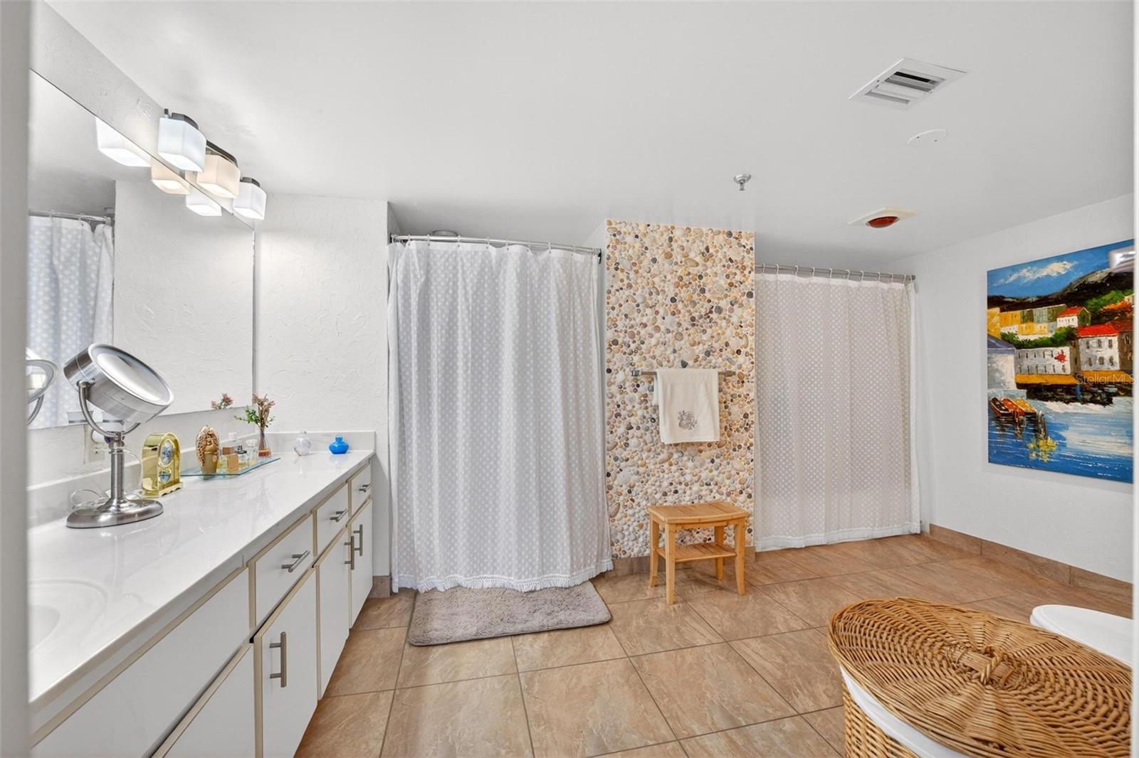 ROYAL ATLANTIC CONDO - Residential