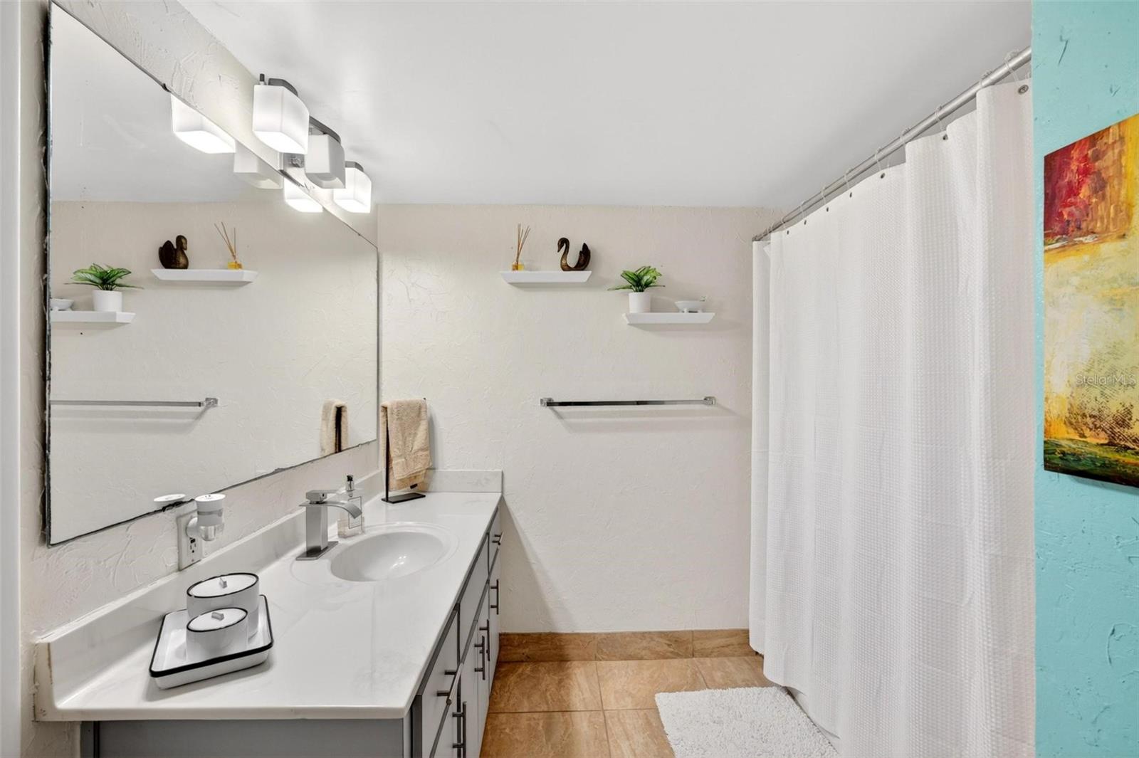 ROYAL ATLANTIC CONDO - Residential