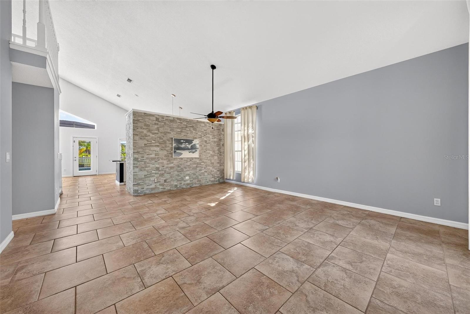 338 LEXINGDALE DRIVE