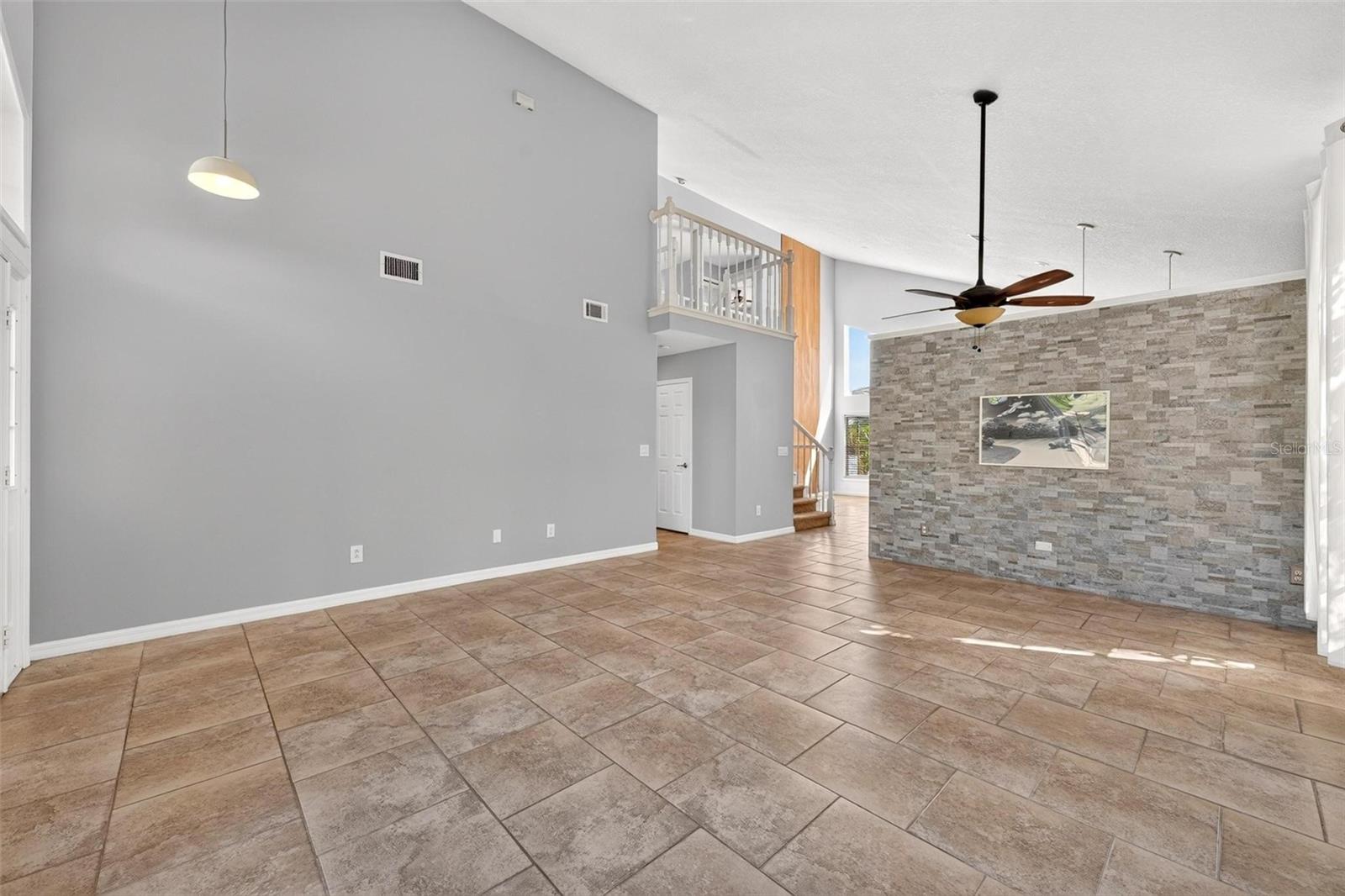 338 LEXINGDALE DRIVE