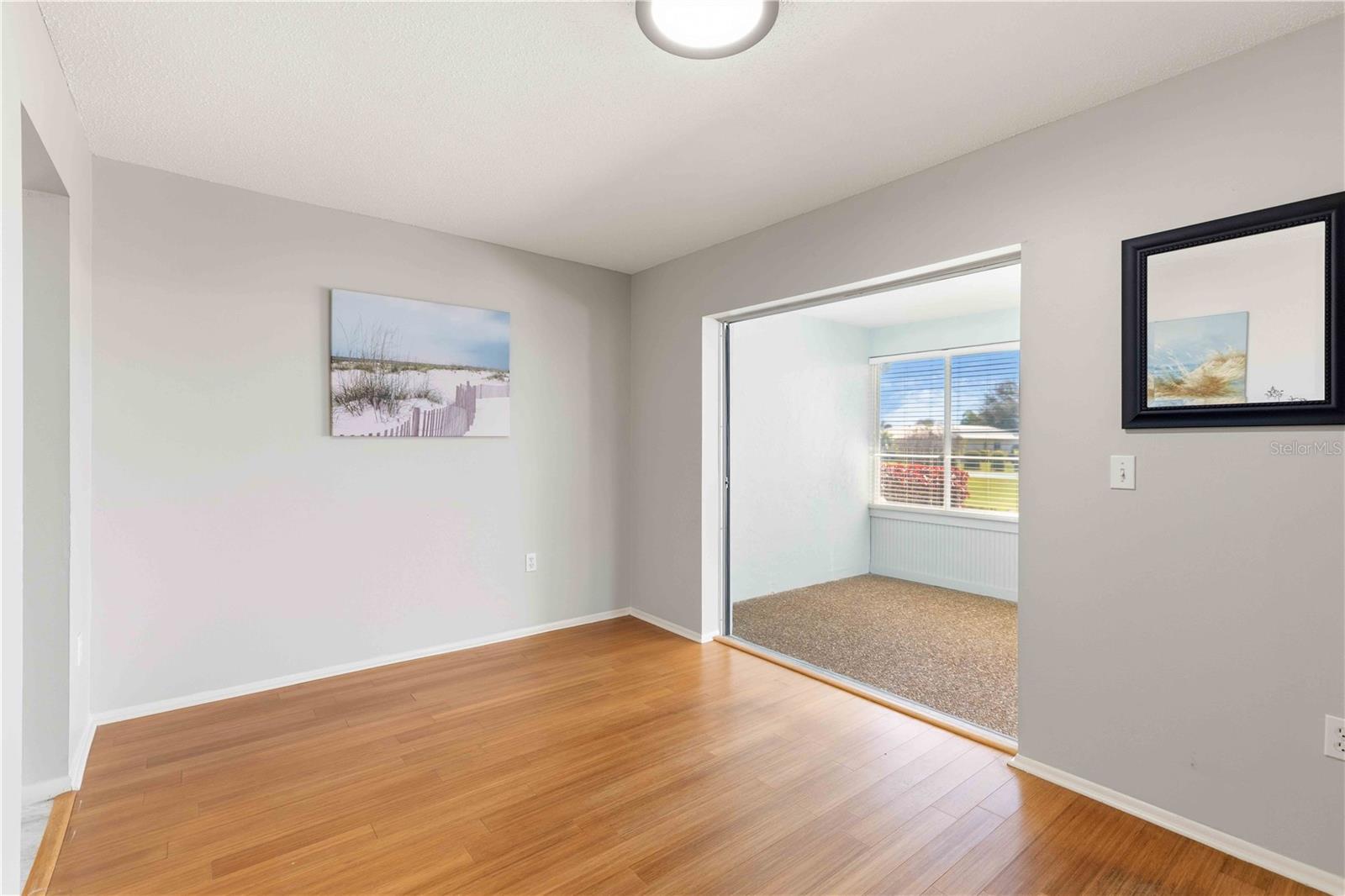 VILLAGE GREEN OF BRADENTON SEC 5 - Residential