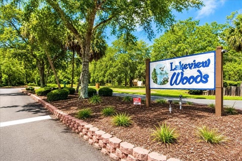 Tiny photo for 1081 NE 130th Terrace, Silver Springs, FL 34488 (MLS # W7887977)