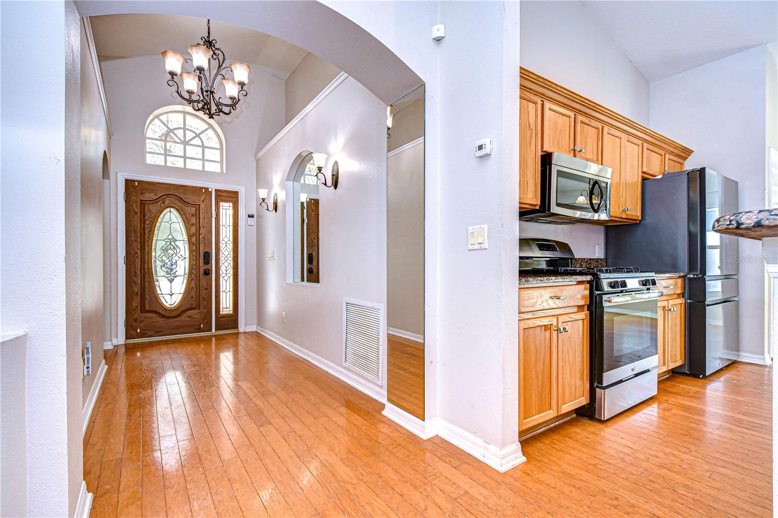 7136 COLONY POINTE DRIVE