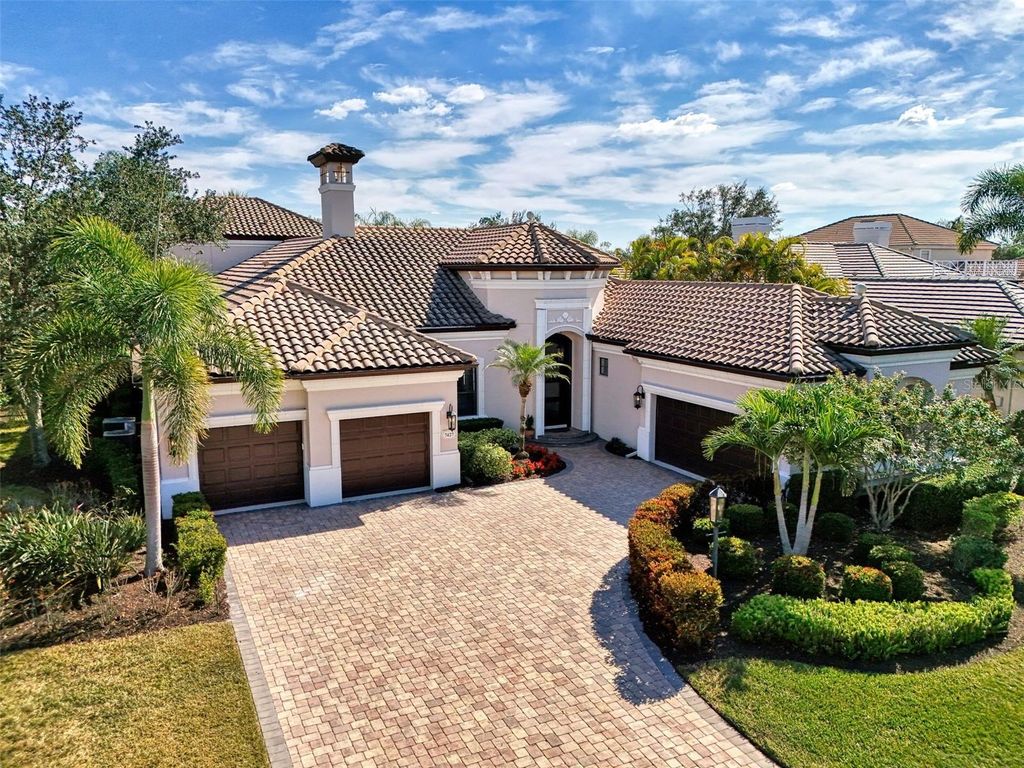 Photo of 7427 Greystone Street, Lakewood Ranch, FL 34202 (MLS # A4678937)