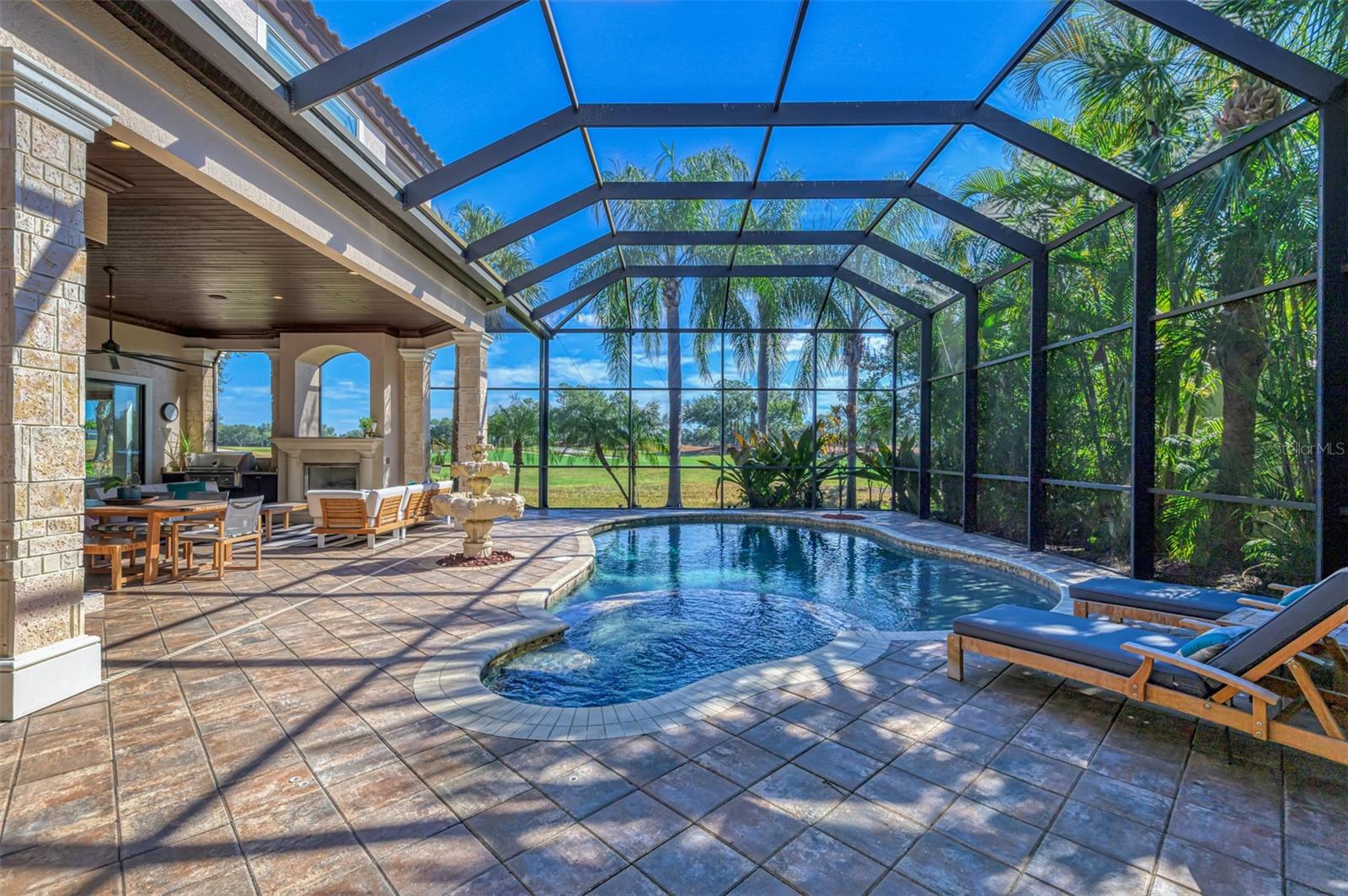 LAKEWOOD RANCH COUNTRY CLUB VILLAGE EE 2A-2E - Residential