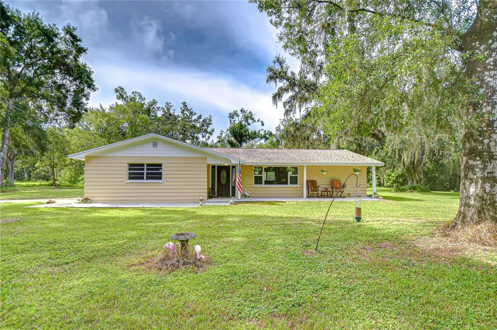 Photo of 5403 Roberson Road, Lakeland, FL 33810 (MLS # TB8424493)