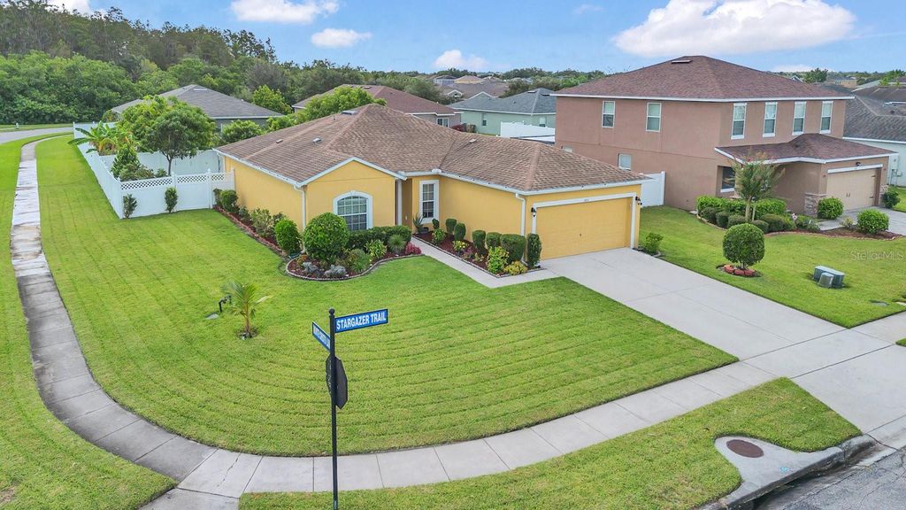 Photo of 1801 Stargazer Trail, Kissimmee, FL 34758 (MLS # TB8444963)