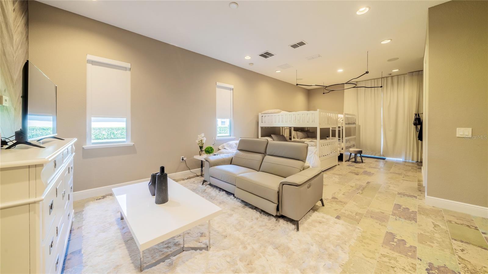 BELLARIA - Residential