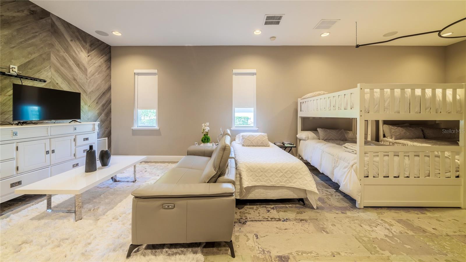 BELLARIA - Residential