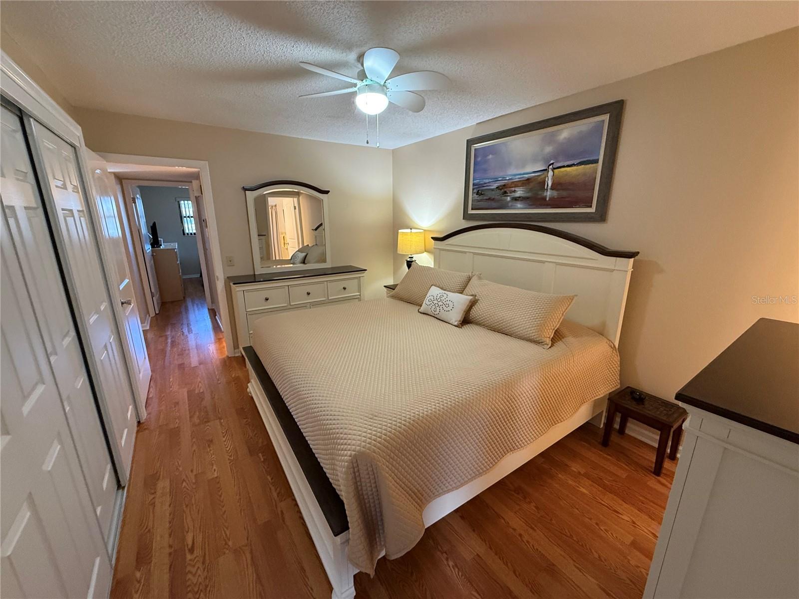 ON TOP OF THE WORLD - Residential