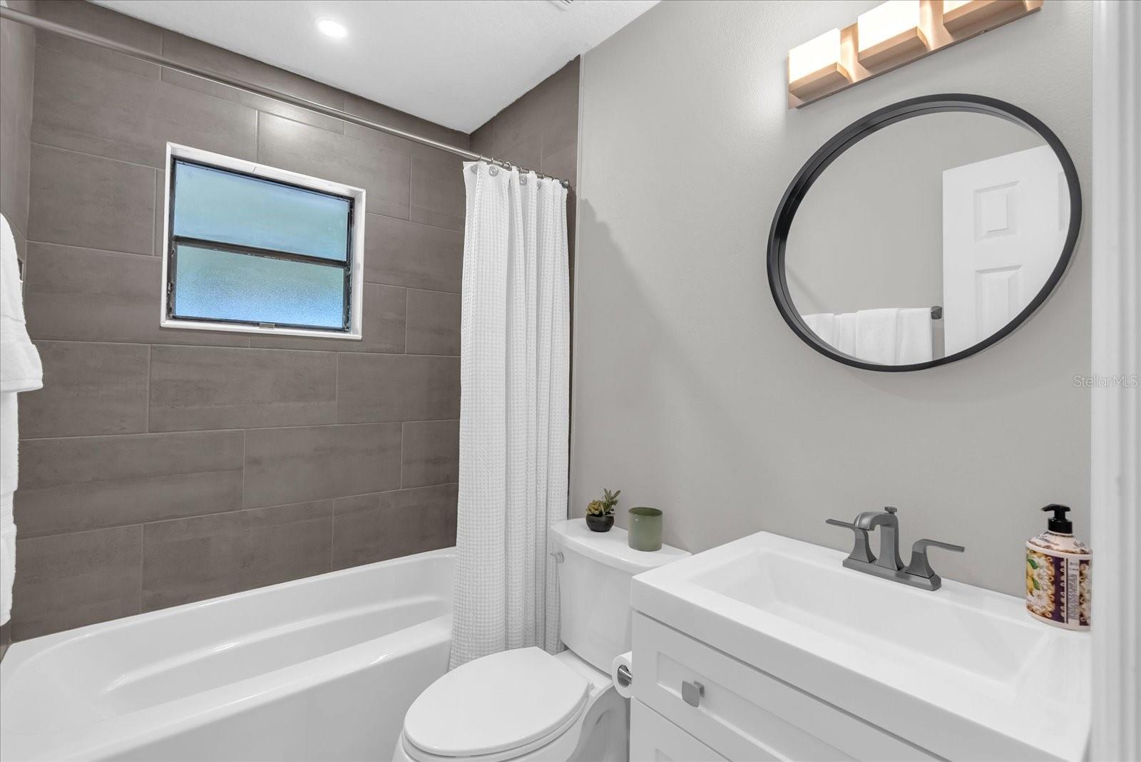 SYLVAN LAKE 1ST ADD - Residential