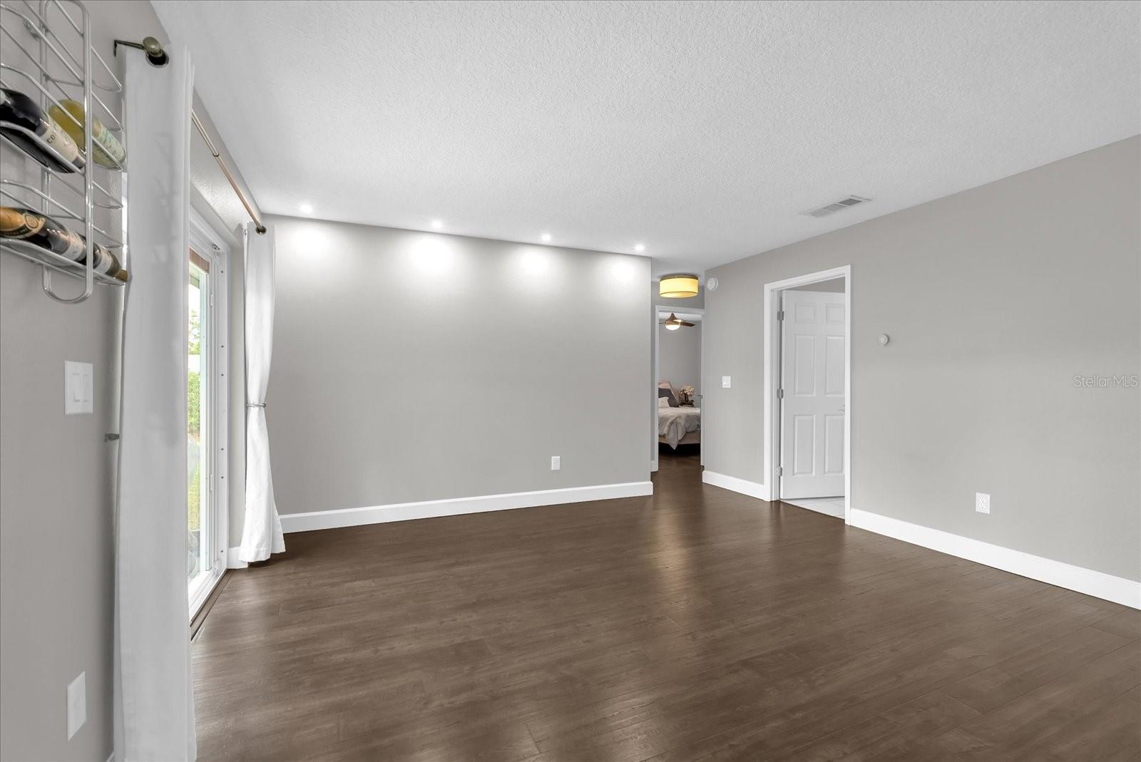 SYLVAN LAKE 1ST ADD - Residential