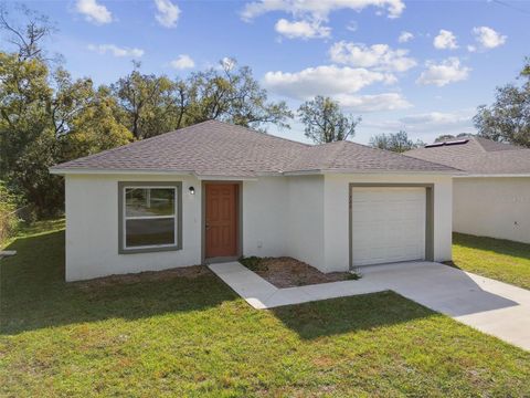 A home in LAKELAND