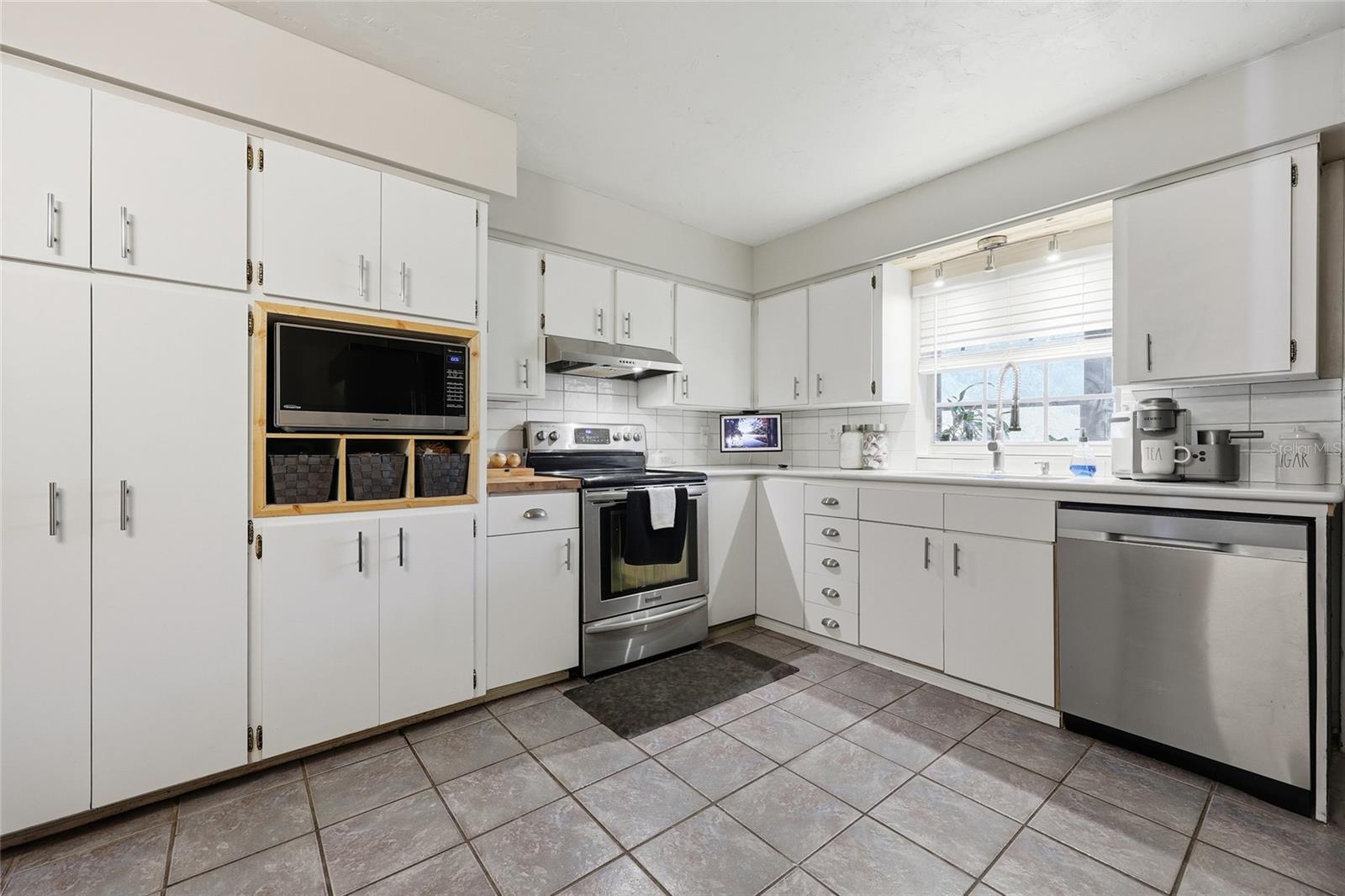 PINEWOOD SUB - Residential