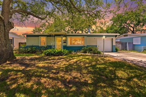 Photo of 8450 56th Street N, Pinellas Park, FL 33781 (MLS # TB8516982)
