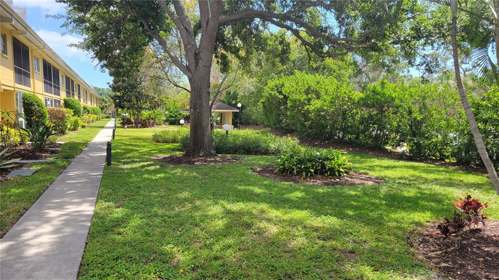 PARK LANE - Residential Lease