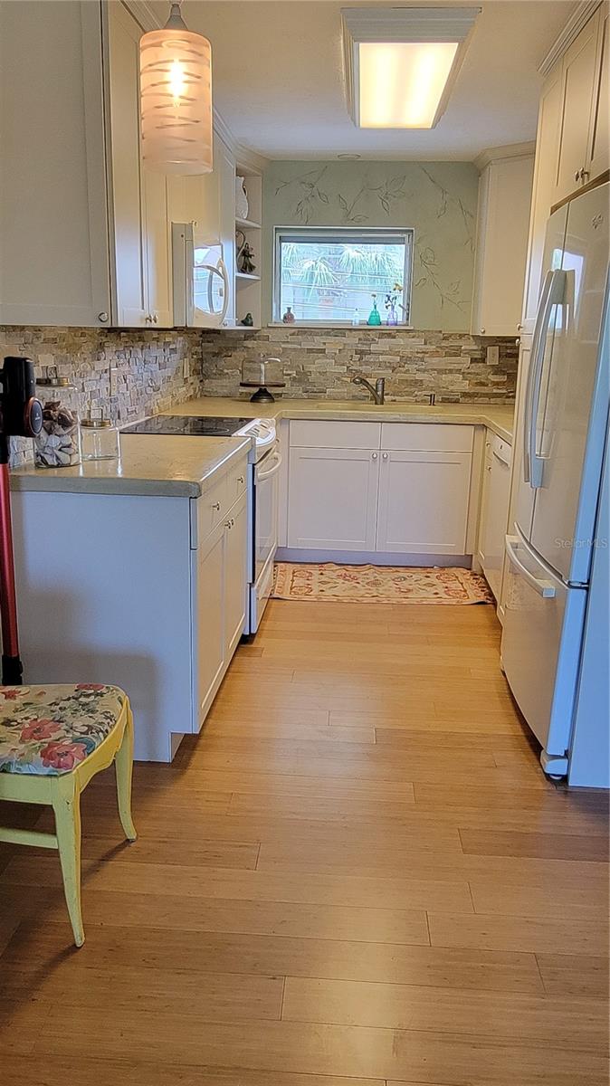 PARK LANE - Residential Lease