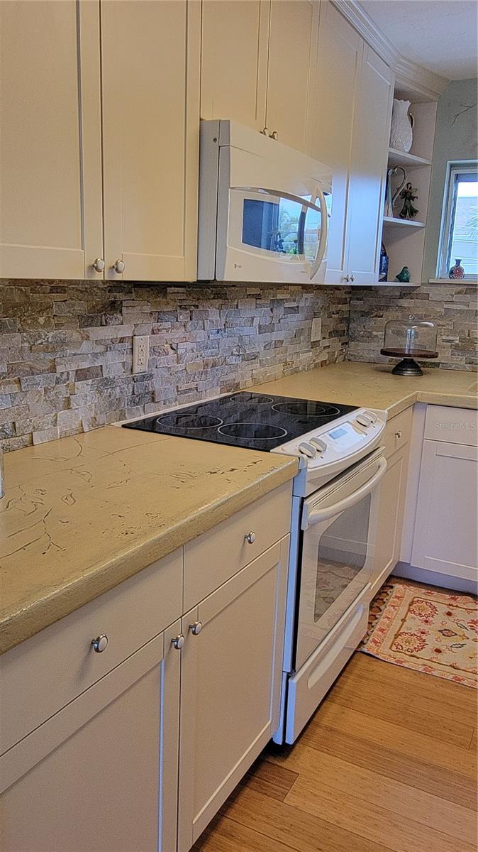 PARK LANE - Residential Lease