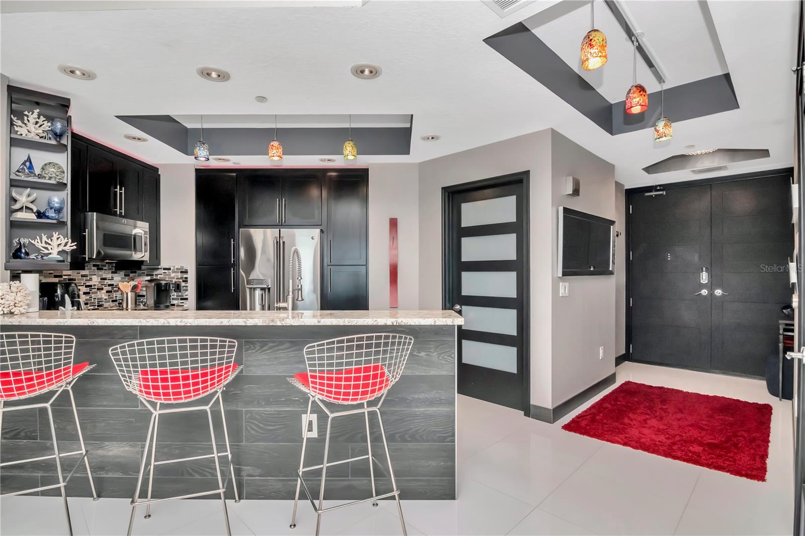 TOWERS OF CHANNELSIDE CONDOMIN - Residential