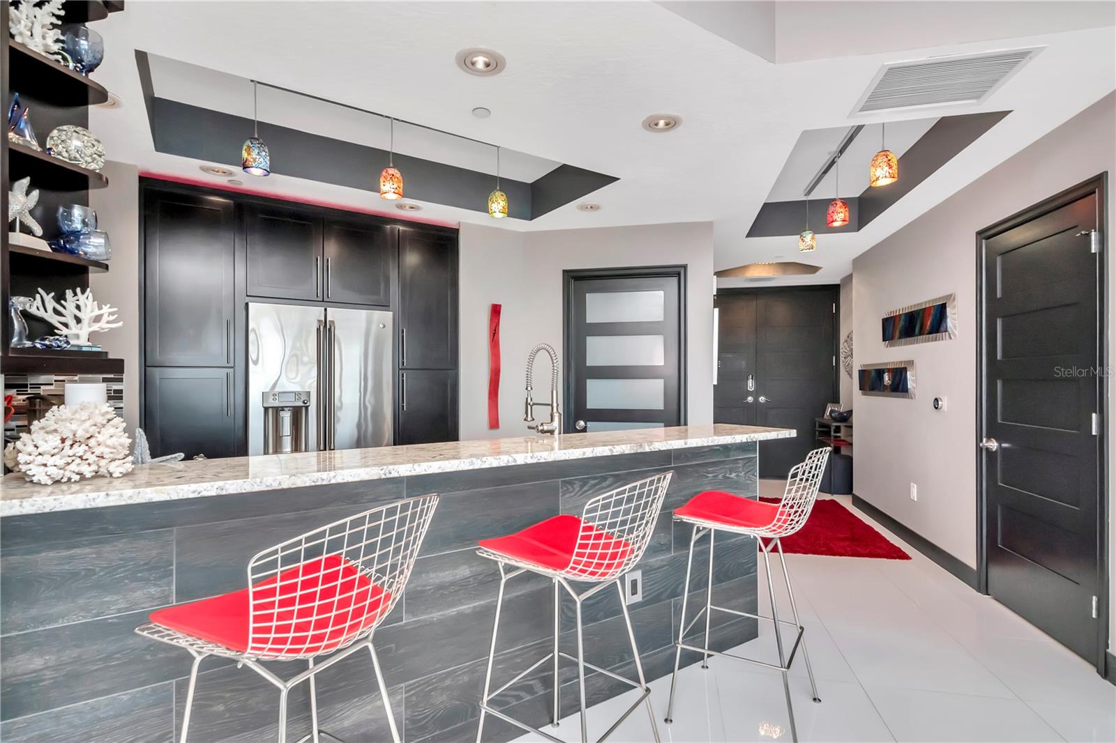 TOWERS OF CHANNELSIDE CONDOMIN - Residential