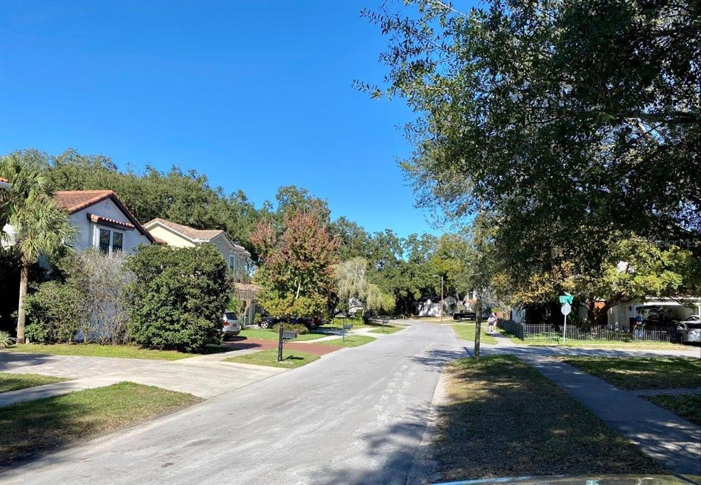 LYNWOOD - Residential