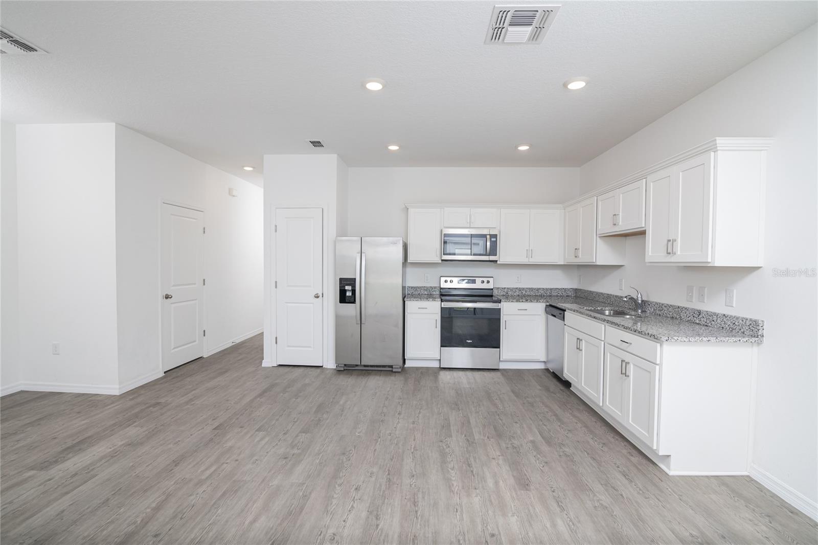 MADISON PLACE PH 3 - Residential