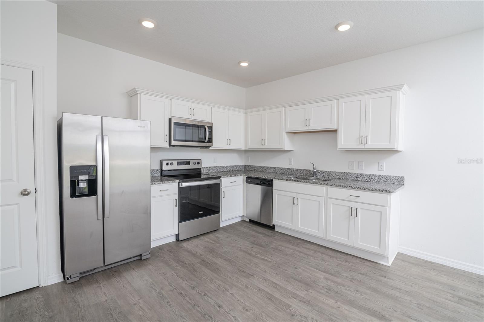 MADISON PLACE PH 3 - Residential