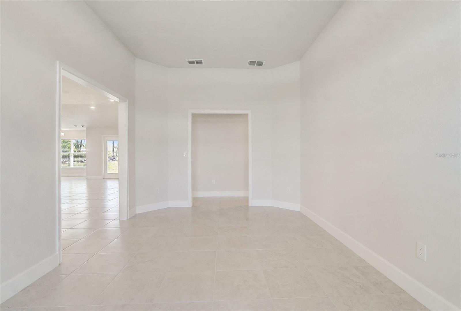 OCALA WATERWAY ESTATE - Residential