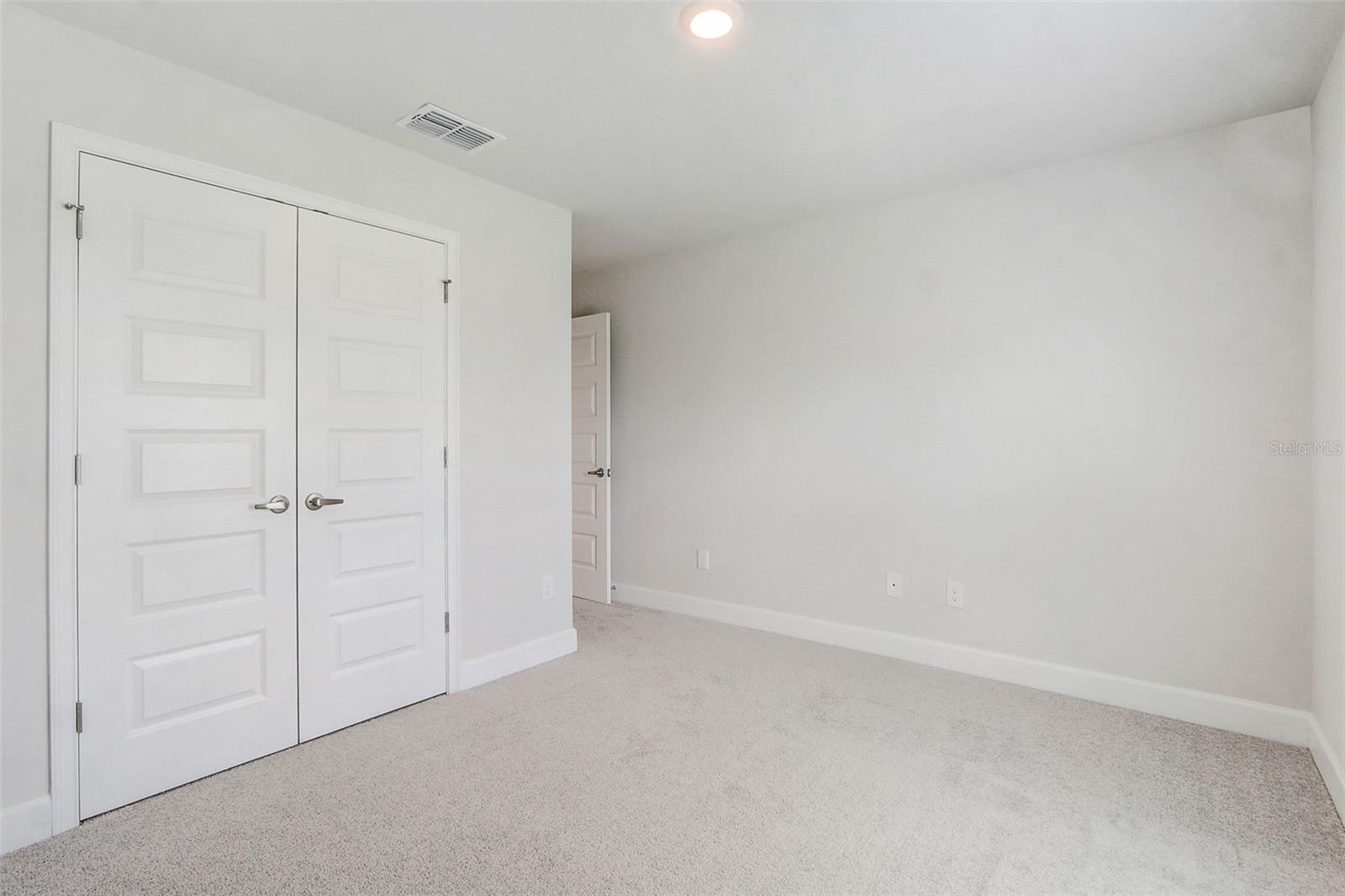 OCALA WATERWAY ESTATE - Residential