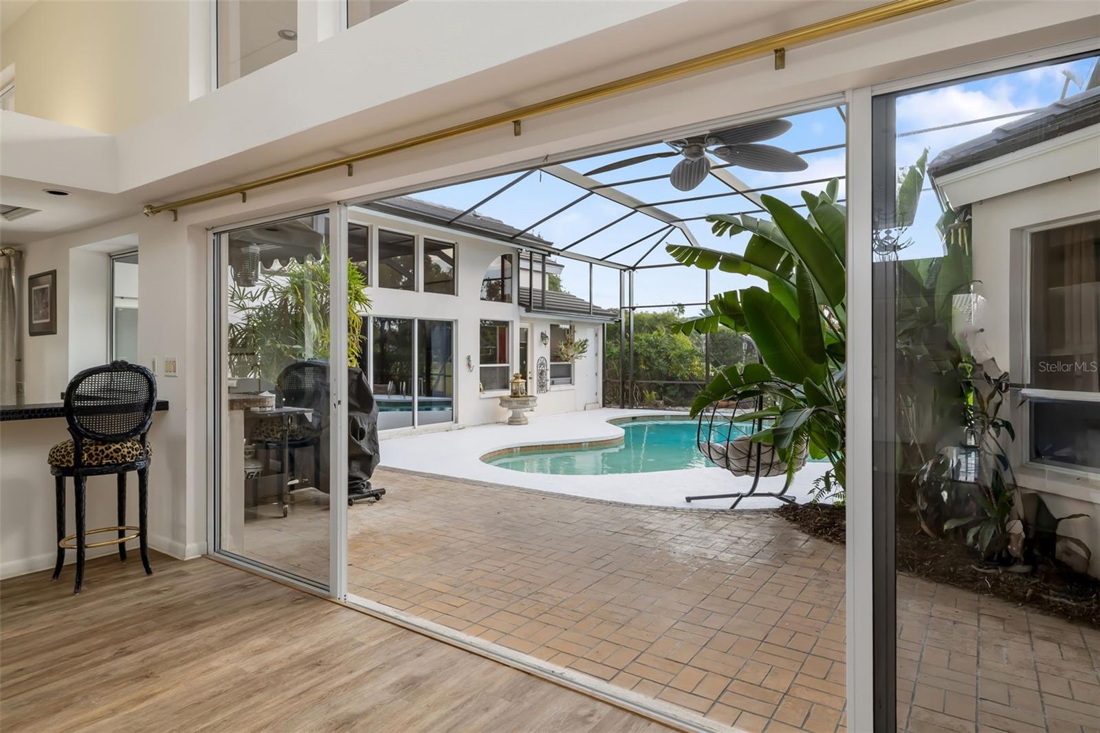 PRESTANCIA - Residential