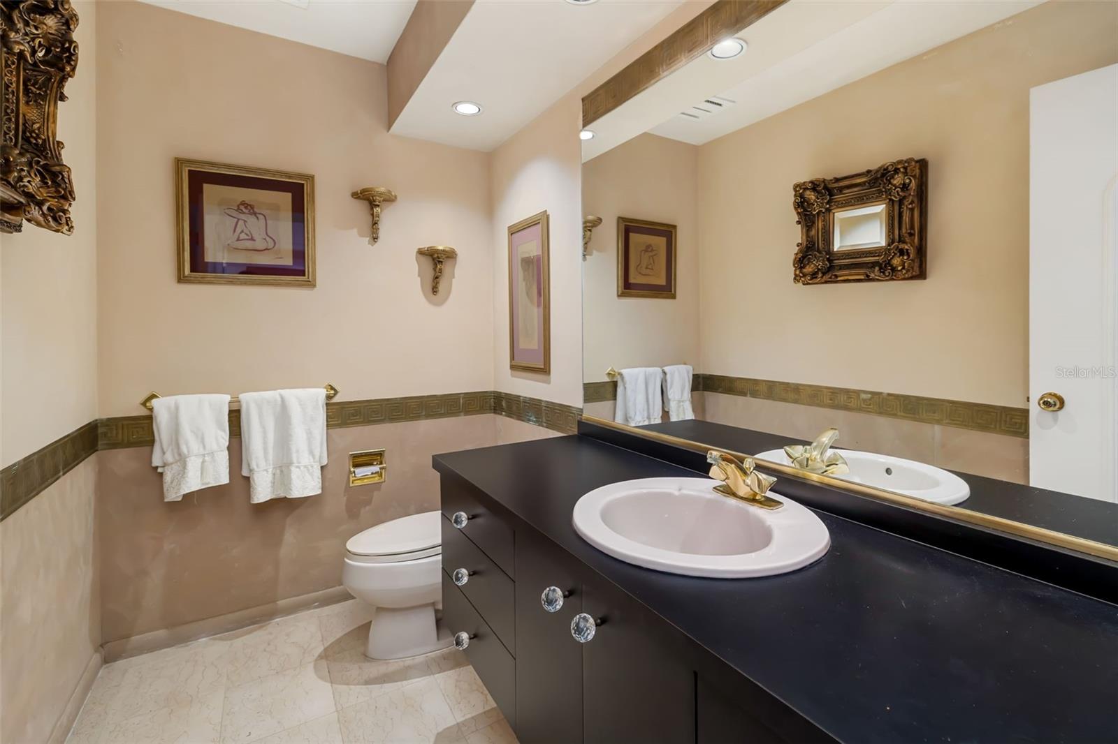 PRESTANCIA - Residential