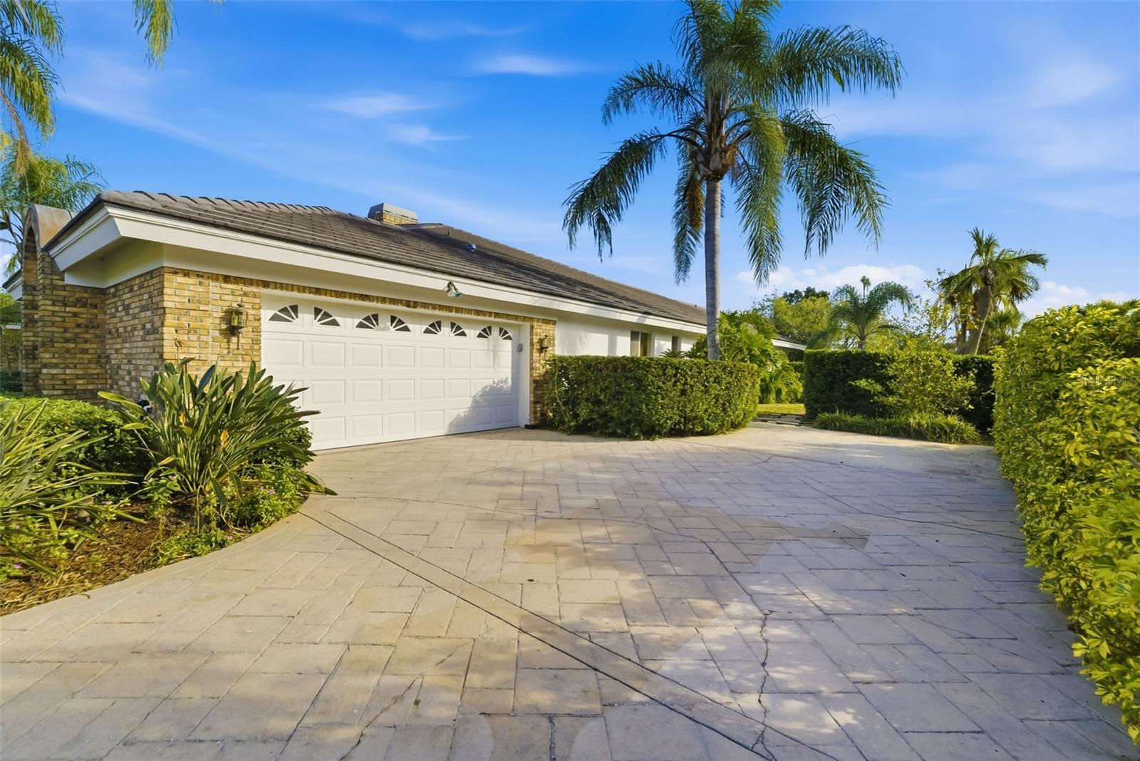 PRESTANCIA - Residential