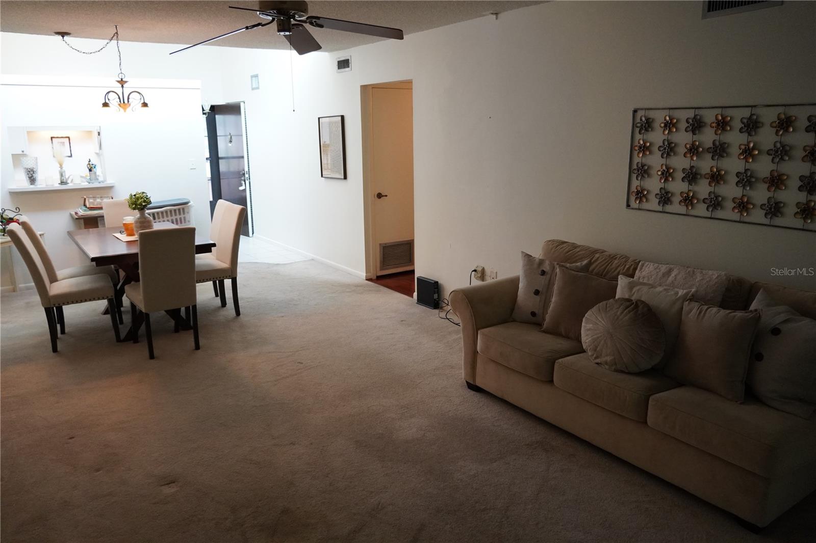 BRETTON WOODS - Residential