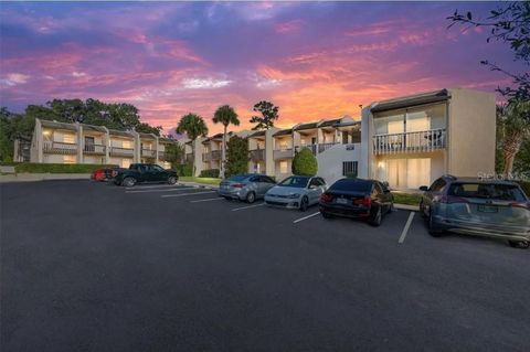 Photo of 2415 NE 7th Street #8, Ocala, FL 34470 (MLS # OM712359)