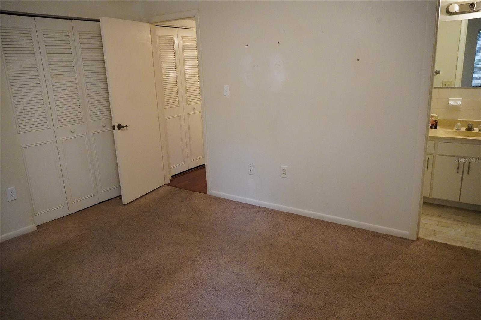 BRETTON WOODS - Residential