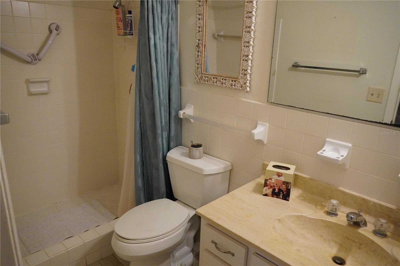 BRETTON WOODS - Residential