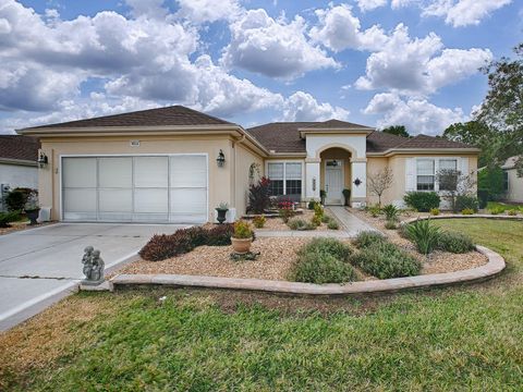 A home in SUMMERFIELD