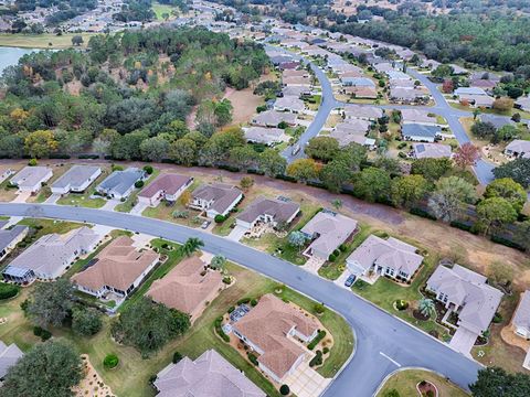 A home in SUMMERFIELD