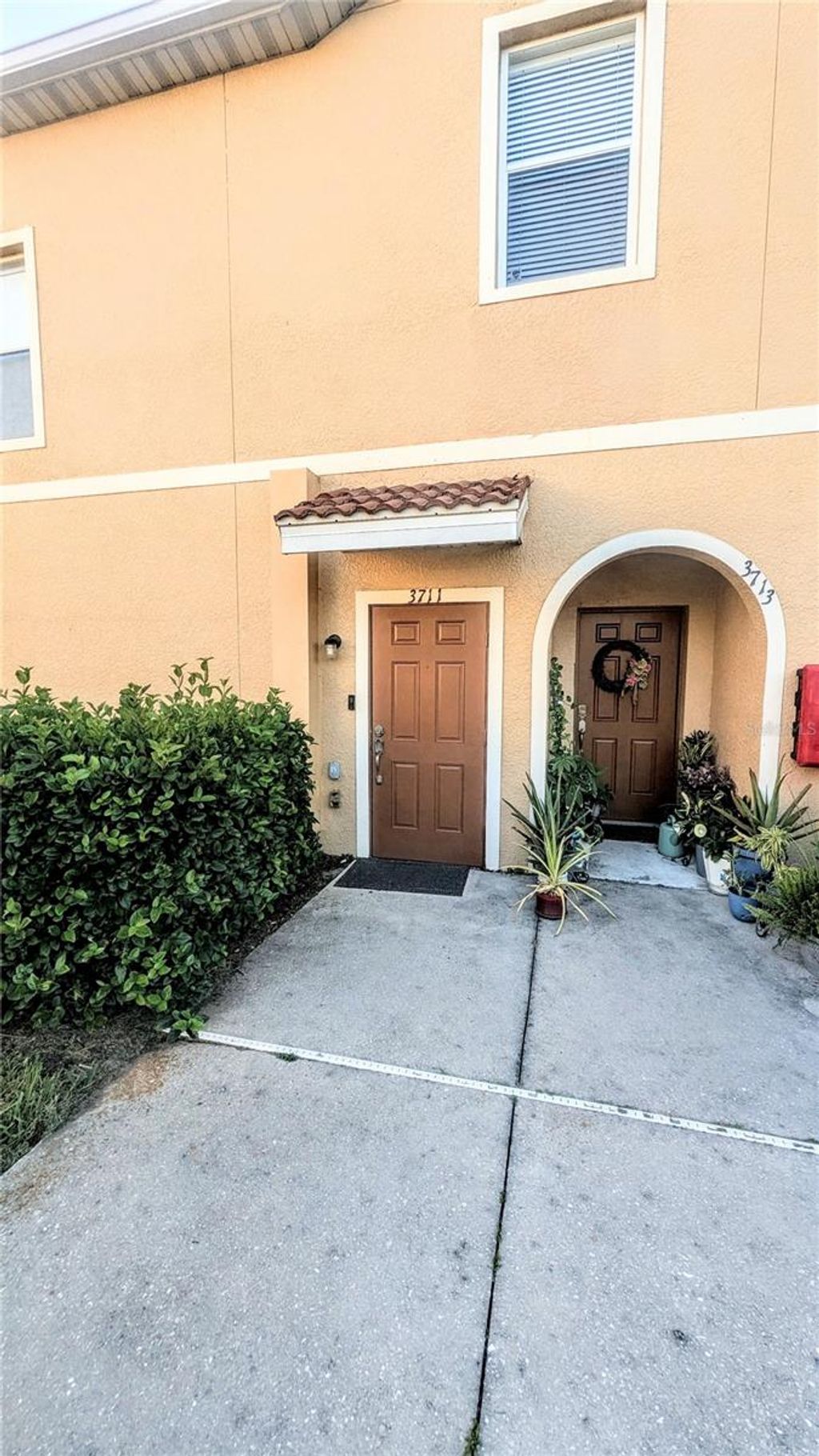 Photo of 3711 Parkridge Circle #6-201, Sarasota, FL 34243 (MLS # A4692355)