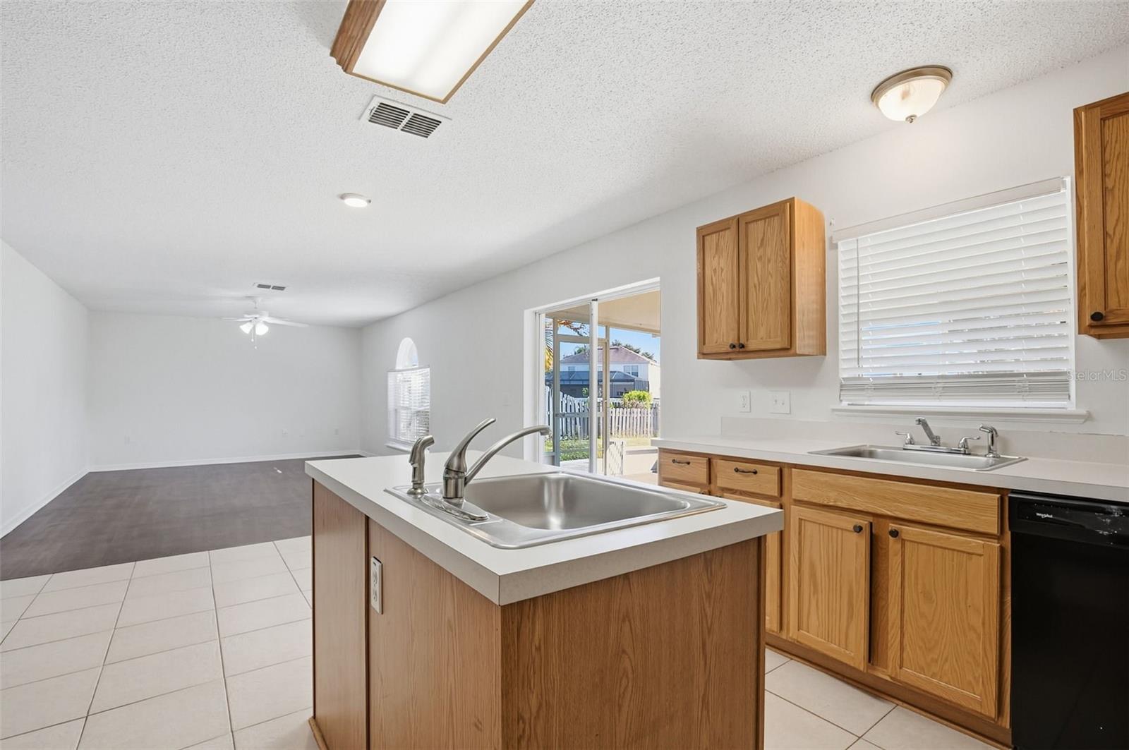 ABERDEEN PH 02 - Residential