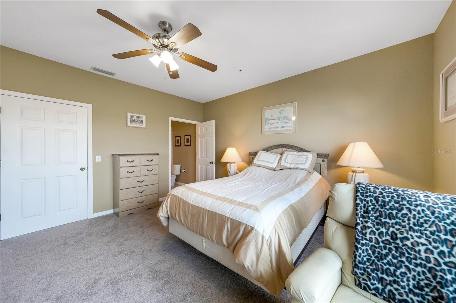 TOWNHOMES/CAPE HAZE - Residential