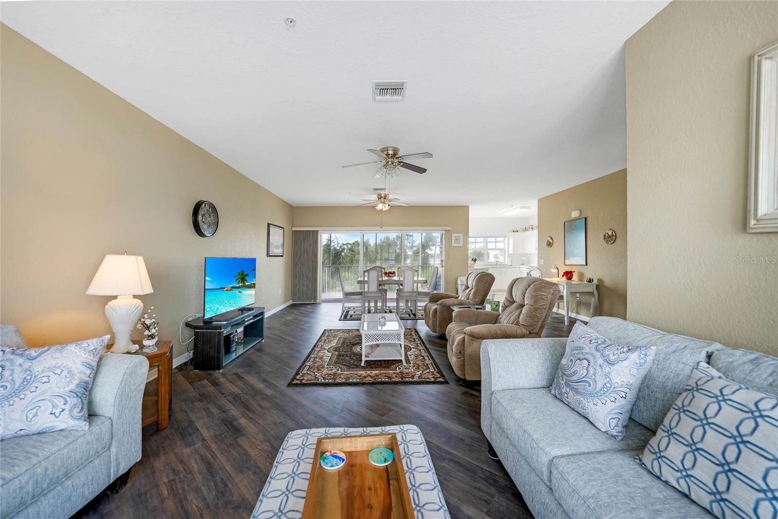 TOWNHOMES/CAPE HAZE - Residential