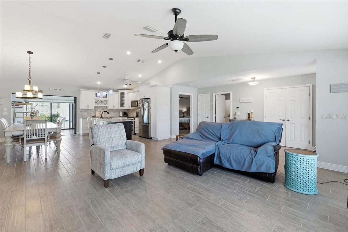 PORT CHARLOTTE SEC 060 - Residential