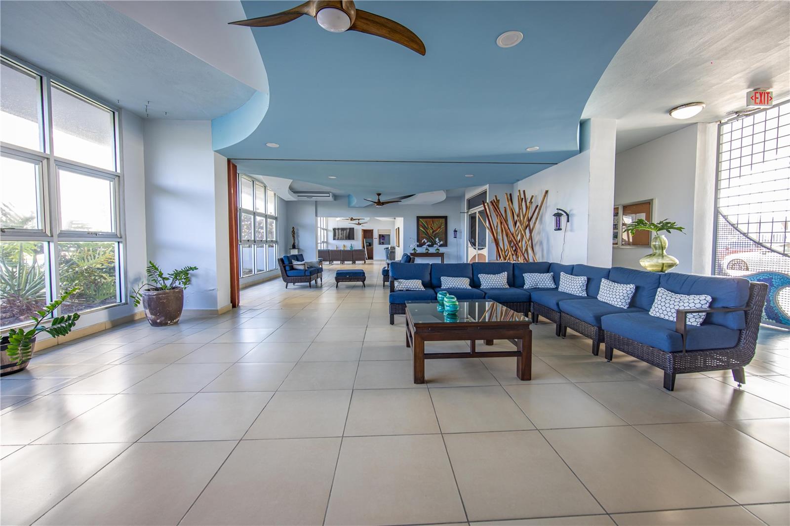 CONDOMINIO PLAZA DEL MAR - Residential