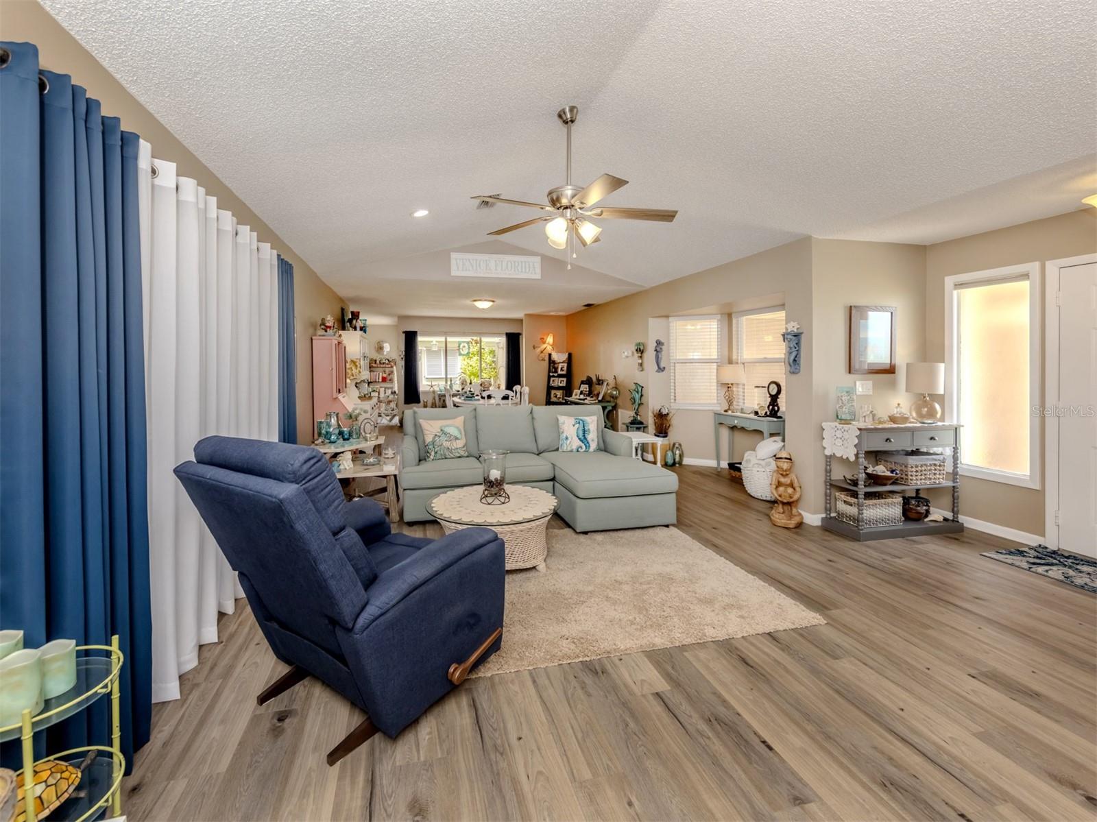 WILLOW SPGS - Residential